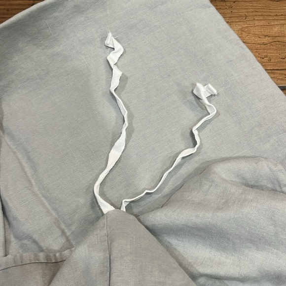 Pottery Barn Belgian Linen Duvet Cover Queen - Picture 3 of 6